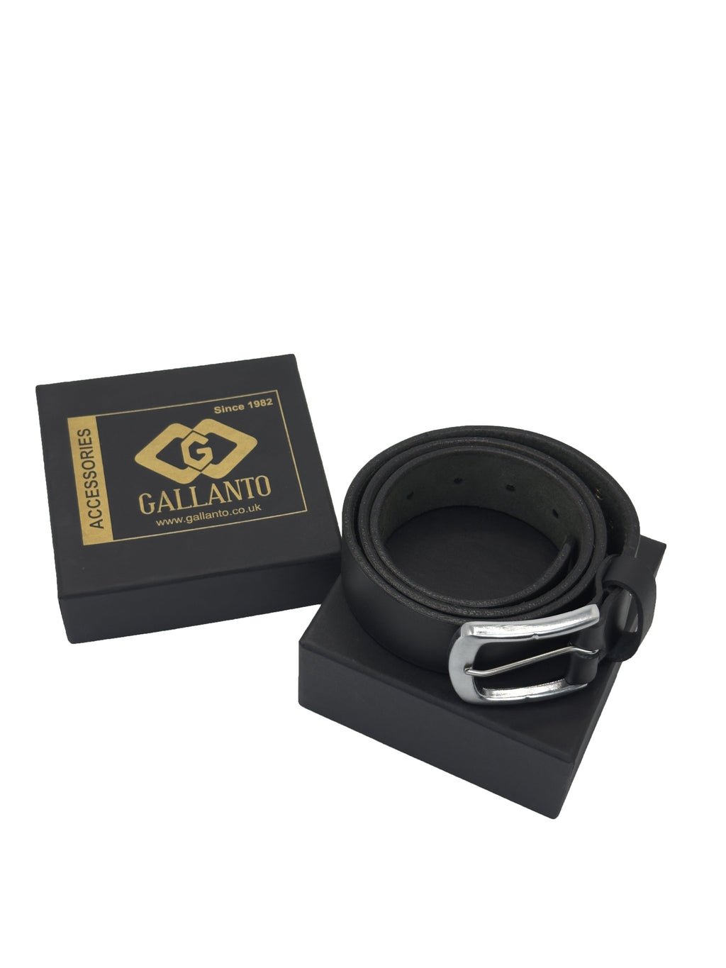 Male Leather Belt with Coordinated Brass Hardware